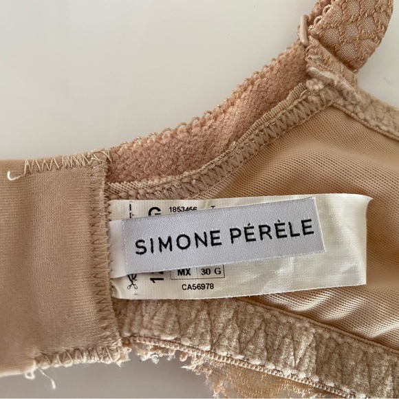 Simone Perele Caresse 3D plunge bra. - Picture 7 of 10